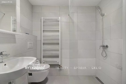 Pronájem bytu 3+kk 82 m²