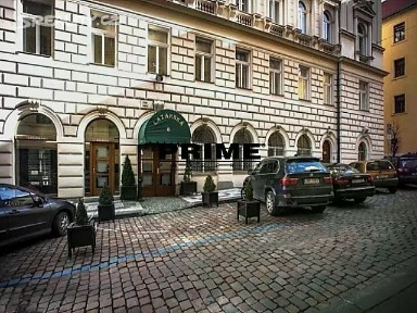 Pronájem kanceláře 189 m² Lazarská, Praha - Nové Město