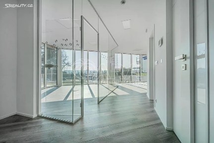 Pronájem kanceláře 96 m²