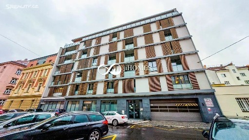 Pronájem bytu 3+kk 115 m² Jindřicha Plachty, Praha - Smíchov