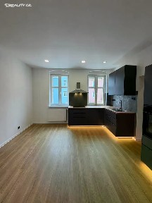 Prodej bytu 2+kk 49 m² Závodu míru, Karlovy Vary - Stará Role