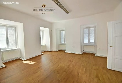 Pronájem kanceláře 111 m² nám. Sokolovské, Liberec - Liberec II-Nové Město