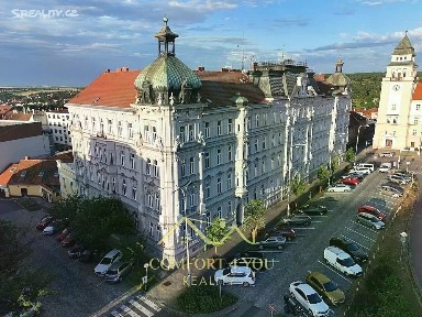 Znojmo, náměstí Republiky, 17