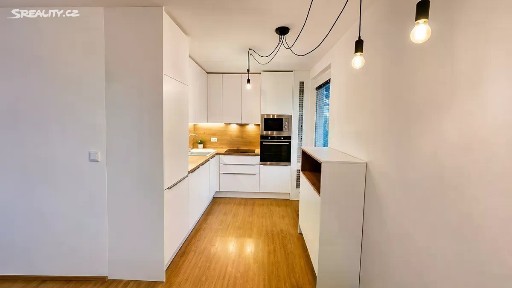 Pronájem bytu 3+1 67 m² Kremličkova, Kolín - Kolín II