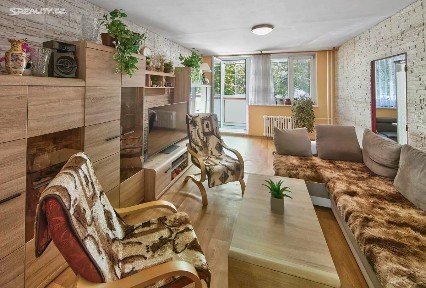 Prodej bytu 3+1 73 m² Nad Papežem, Dobříš