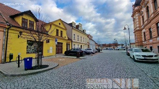 Školní, Dobřany