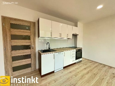 Pronájem bytu 1+kk 36 m² Kaznějovská, Plzeň - Bolevec