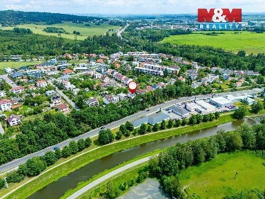 Prodej rodinného domu 277 m², pozemek 598 m²