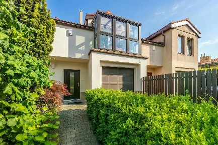 Prodej rodinného domu 165 m², pozemek 365 m²