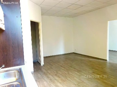Sušilova, Holešov
