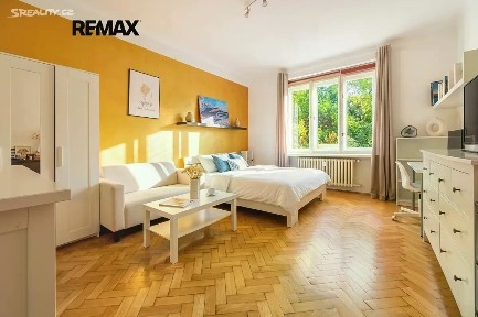 Prodej bytu 1+1 45 m² V Horní Stromce, Praha - Vinohrady