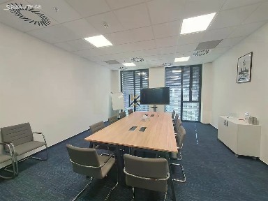 Pronájem kanceláře 337 m² Sokolovská, Praha - Karlín