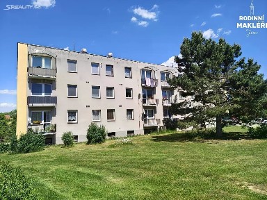 Prodej bytu 3+1 81 m² Na Ohrádce, Mlázovice