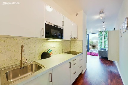 Pronájem bytu 2+kk 49 m² Pod průsekem, Praha - Hostivař