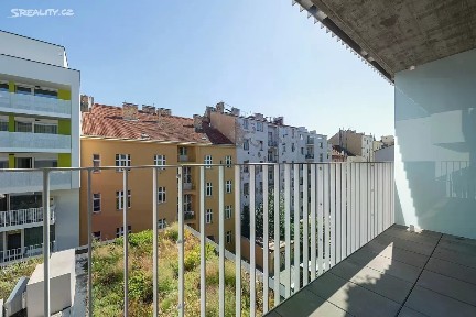 Pronájem bytu 3+kk 88 m² Sokolovská, Praha - Karlín