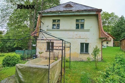 Hranice, Cheb, Husova