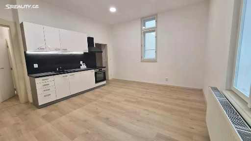 Pronájem bytu 2+kk 45 m² Nádražní, Ostrava - Moravská Ostrava
