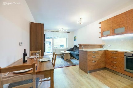 Prodej bytu 3+kk 66 m² Jabloňová, Moravany