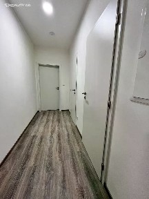 Pronájem bytu 1+kk 32 m² Frištenského, Olomouc - Neředín