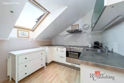 Prodej bytu 4+kk 100 m²