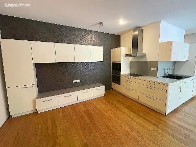 Prodej bytu 2+kk 53 m² Žerotínova, Praha - Žižkov