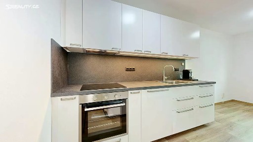 Pronájem bytu 3+1 80 m² Jílovská, Týnec nad Sázavou