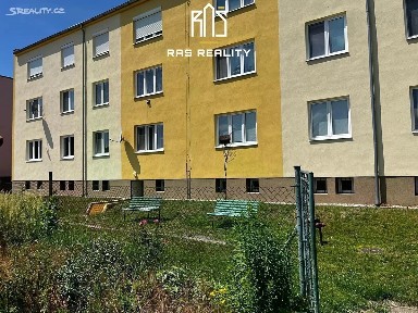 Pronájem bytu 3+1 71 m² U Pošty, Chrast