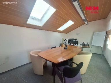 Pronájem kanceláře 110 m²