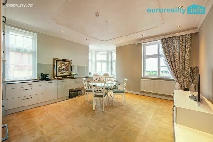 Prodej bytu 4+kk 116 m²