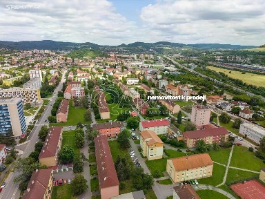 Prodej obchodního prostoru 53 m²