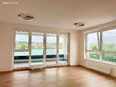 Pronájem bytu 3+kk 79 m² Pod Harfou, Praha - Vysočany
