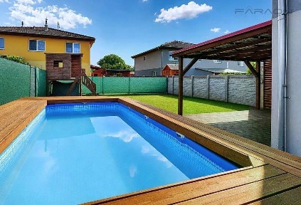 Prodej bytu 3+kk 85 m² Polerady