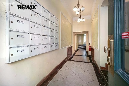 Prodej skladového prostoru 3 m² Kamenická, Praha - Holešovice