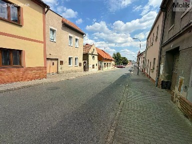 Prodej rodinného domu 148 m², pozemek 162 m²