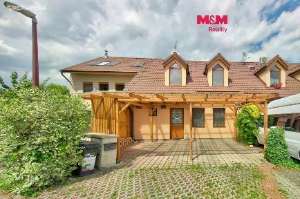 Prodej rodinného domu 104 m², pozemek 235 m²