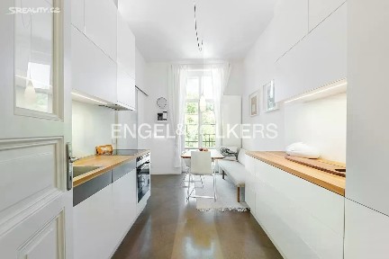 Pronájem bytu 2+1 72 m²