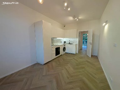 Pronájem bytu 2+kk 51 m² Bořivojova, Praha - Žižkov