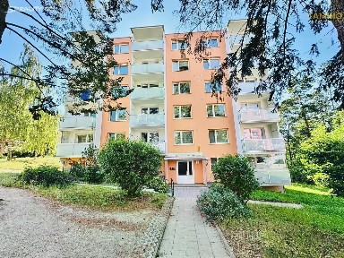 Třebíč, Nové Dvory, Obránců míru
