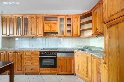 Prodej bytu 3+1 66 m² Fričova, Dobříš