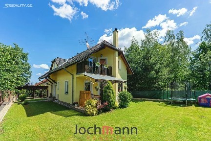tř. 5. května, Včelná