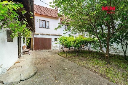 Prodej rodinného domu 210 m², pozemek 541 m²