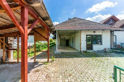 Jiráskova, Šťáhlavy