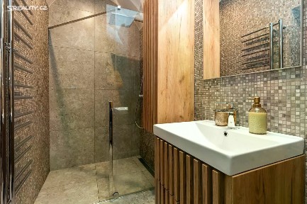 Prodej bytu 2+kk 70 m² náměstí Republiky, Jáchymov