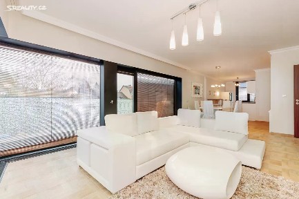 Prodej bytu 3+kk 107 m² Pražská silnice, Karlovy Vary