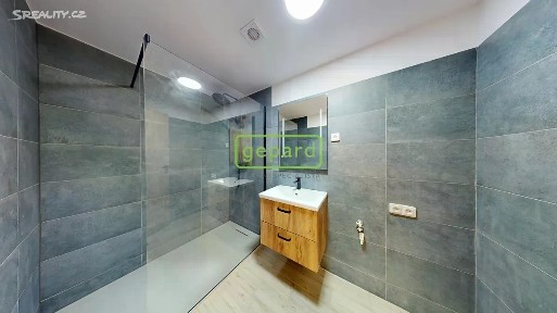 Prodej bytu 3+1 75 m² Sídliště pionýrů, Úštěk - Úštěk-Českolipské Předměstí