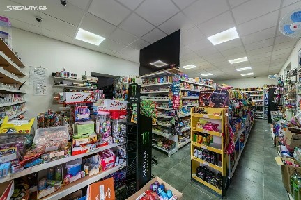 Prodej rodinného domu 530 m², pozemek 263 m²