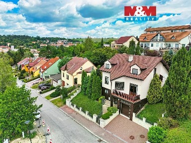 Prodej rodinného domu 155 m², pozemek 566 m²
