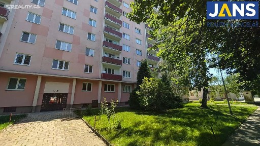 Krnov, Bruntál, Pod Bezručovým vrchem, Maxima Gorkého, 72