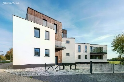 Pronájem bytu 4+kk 111 m² U Hrůbků, Ostrava
