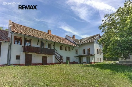 Čečelice, Mělník, Dlážděná, 19